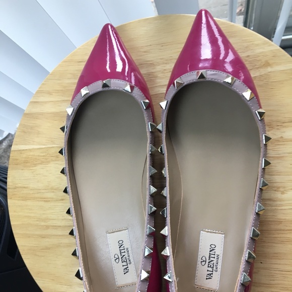 Valentino Shoes - Valentino Rockstud flats sz 39